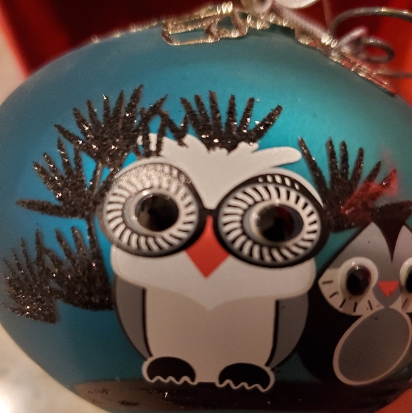 Iris Apfel Designer Ornament - Picture 5 of 5